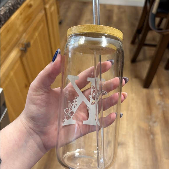 Glass Tumbler with Bamboo Lid and Straw - Picture 3 of 3